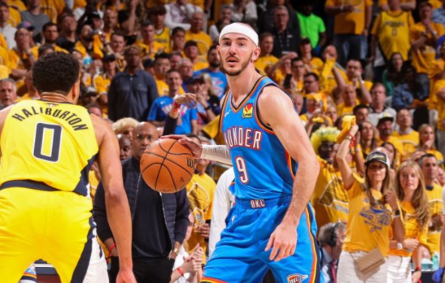 今为雷霆出, 经验的球员, 打球