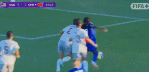 多尔才能确, 脚世界波破